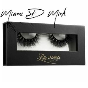 Lilly lashes in Miami 3D Mink